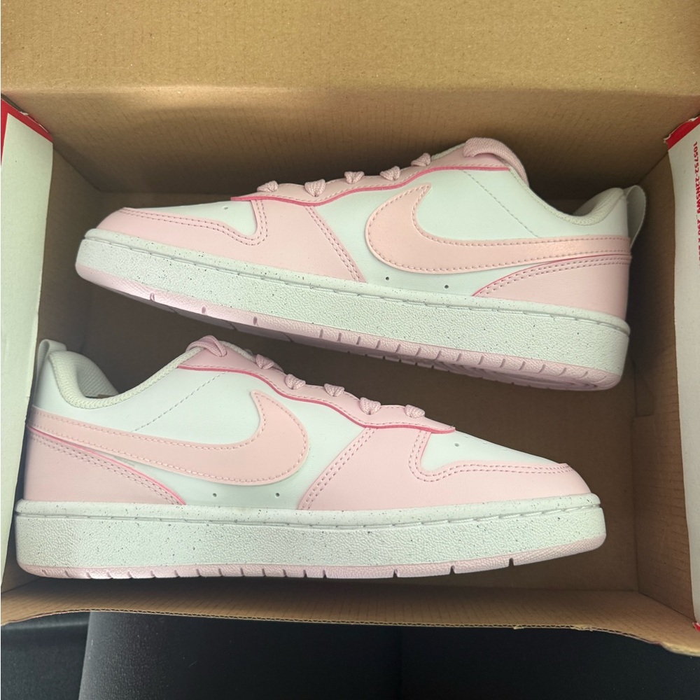 Nike Court Borough Low Recraft Pink
